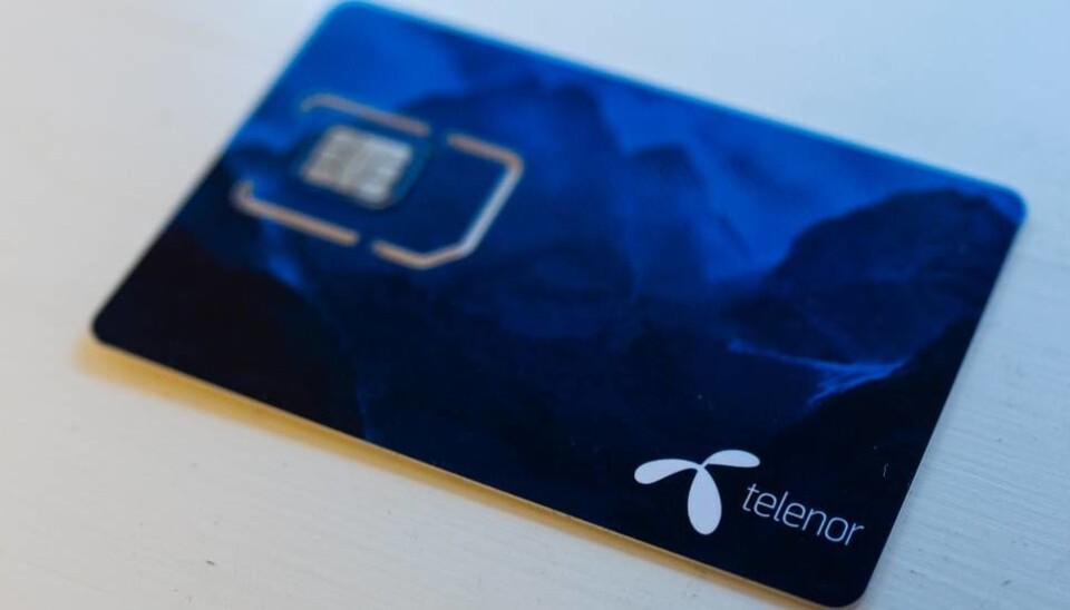 I løpet av januar får alle i UH-sektoren som har telefon betalt av arbeidsgiver, nytt SIM-kort. Uninett har forhandlet frem ny avtale med Telia. Foot: Espen Halvorsen Bjørgan