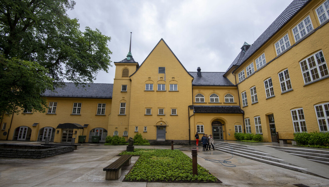 Det er i og rundt disse bygningene ved Universitetet i Bergen en tidligere student skal har opptrådt upassende, noe som har resultert i besøksforbud. Foto: Tor Farstad Det er i og rundt disse bygningene ved Universitetet i Bergen en tidligere student skal har opptrådt upassende, noe som har resultert i besøksforbud. Foto: Tor Farstad
