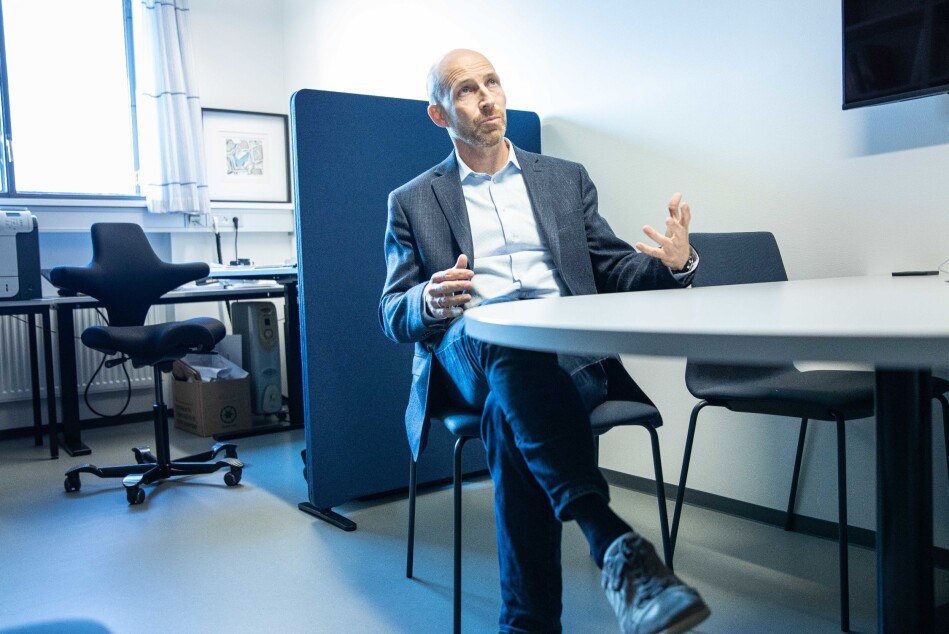 Professor i fysikk, Anders Malthe-Sørenssen, var en av de som tok initiativet til honours-programmet. Han sier de ønsket å tilrette for studenter som ikke følte seg utelukkende matematiker eller utelukkende humanist. Foto: Siri Øverland Eriksen Professor i fysikk, Anders Malthe-Sørenssen, var en av de som tok initiativet til honours-programmet. Han sier de ønsket å tilrette for studenter som ikke følte seg utelukkende matematiker eller utelukkende humanist. Foto: Siri Øverland Eriksen