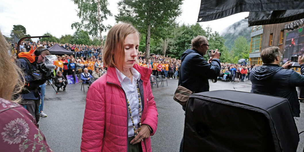 Mens Nord tåkelegger sin egen tilbaketrekning fra regionen, saboterer Kunnskapsdepartementet de nordnorske forsøkene på å berge situasjonen og fremtiden, skriver Raymond Lillevik. Avbildet er statsråd Iselin Nybø ved semesterstart på Høgskulen i Volda. Foto: Øystein Torheim Mens Nord tåkelegger sin egen tilbaketrekning fra regionen, saboterer Kunnskapsdepartementet de nordnorske forsøkene på å berge situasjonen og fremtiden, skriver Raymond Lillevik. Avbildet er statsråd Iselin Nybø ved semesterstart på Høgskulen i Volda. Foto: Øystein Torheim