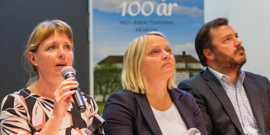 Ingelin Noresjø, nestleder i KrF (t.v.), sier hun føler seg lurt av strukturdebatten. Her i panelet sammen med Mona Fagerås (SV) og Høyres Stig Tore Skogsholm. Foto: Hans Petter Sørensen
