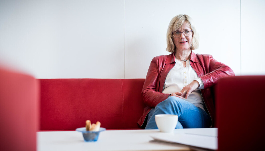 Dekan Ann-Helén Bay ved Fakultet for samfunnsvitenskap på OsloMet mener OsloMet bør kapitalisere på de rike tradisjonene universitetet har, og være litt mindre opptatt av nye satsinger. Foto: Skjalg Bøhmer Vold Dekan Ann-Helén Bay ved Fakultet for samfunnsvitenskap på OsloMet mener OsloMet bør kapitalisere på de rike tradisjonene universitetet har, og være litt mindre opptatt av nye satsinger. Foto: Skjalg Bøhmer Vold