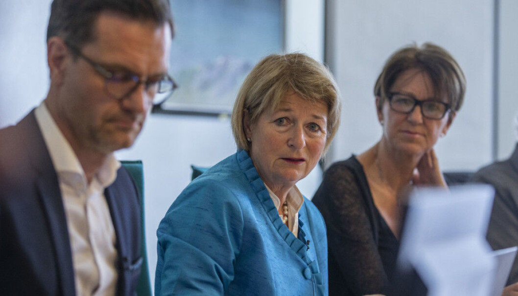 Universitetsdirektør Jørgen Fossland, rektor Anne Husebekk og prorektor Wenche Jakobsen under styremøtet 13. juni, da måltallene for fusjonsgevinster ble behandlet forrige gang. Foto: David Jensen/UiT Universitetsdirektør Jørgen Fossland, rektor Anne Husebekk og prorektor Wenche Jakobsen under styremøtet 13. juni, da måltallene for fusjonsgevinster ble behandlet forrige gang. Foto: David Jensen/UiT
