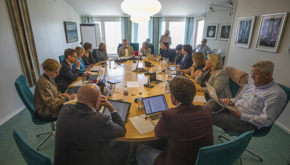 Styret ved UiT Norges arktiske universitet skal i juni bestemme om rektor fortsatt skal være valgt, eller heller ansettes.