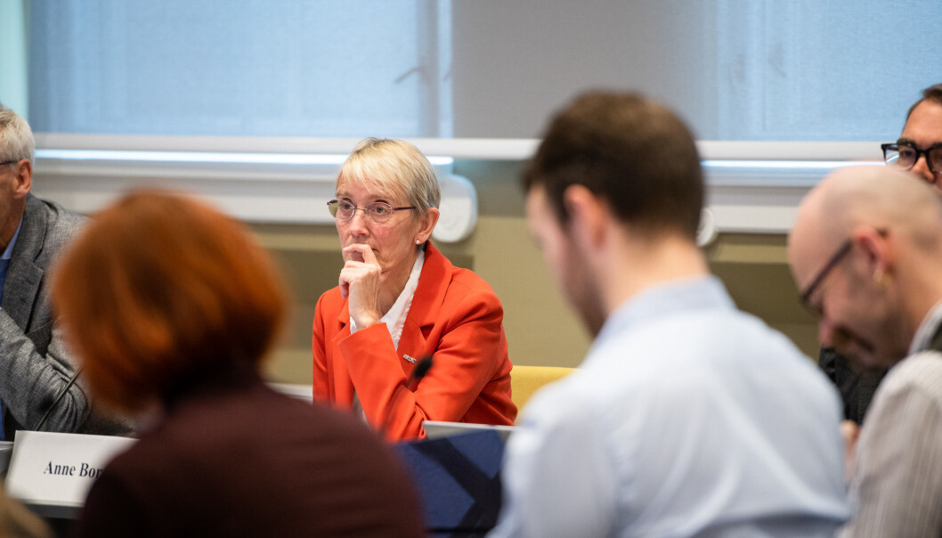 — Det må ligge veldig gode grunnar bak for å anbefale dette, seier hovudtillitsvalt Gry Eva Sinkaberg Alterskjær om rektor Anne Borg (bilete) sitt forslag om å skille ut forskargruppa Fate of Nations frå det kriseramma Institutt for historiske studier ved NTNU. Foto: Skjalg Bøhmer Vold — Det må ligge veldig gode grunnar bak for å anbefale dette, seier hovudtillitsvalt Gry Eva Sinkaberg Alterskjær om rektor Anne Borg (bilete) sitt forslag om å skille ut forskargruppa Fate of Nations frå det kriseramma Institutt for historiske studier ved NTNU. Foto: Skjalg Bøhmer Vold