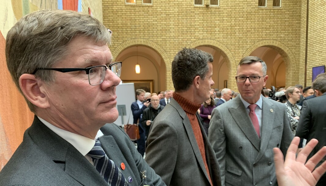 — Skulle Anniken Huitfeldt få kunnskapsminister-posten er det en av de viktigste jobbene i regjeringen, sier rektor ved Universitetet i Oslo, Svein Stølen. Her sammen med Klaus Mohn (UiS) og Dag Rune Olsen (UiT). — Skulle Anniken Huitfeldt få kunnskapsminister-posten er det en av de viktigste jobbene i regjeringen, sier rektor ved Universitetet i Oslo, Svein Stølen. Her sammen med Klaus Mohn (UiS) og Dag Rune Olsen (UiT).