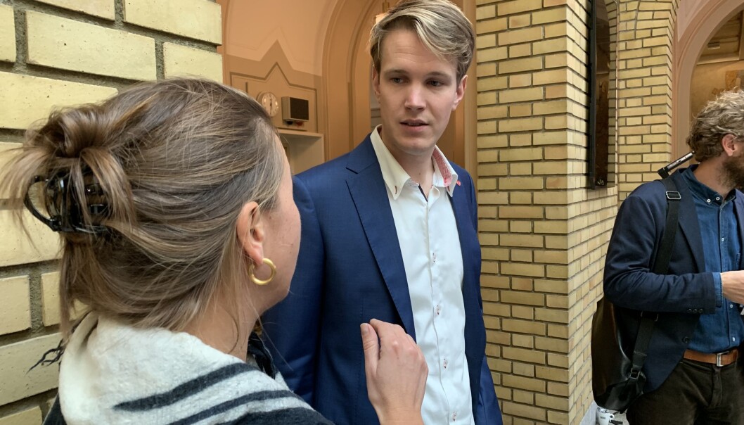 Torstein Tvedt Solberg, utdanningspolitisk talsperson i Ap, er bekymret når han ser nedgangen i søkertall til lærerutdanningene. Torstein Tvedt Solberg, utdanningspolitisk talsperson i Ap, er bekymret når han ser nedgangen i søkertall til lærerutdanningene.