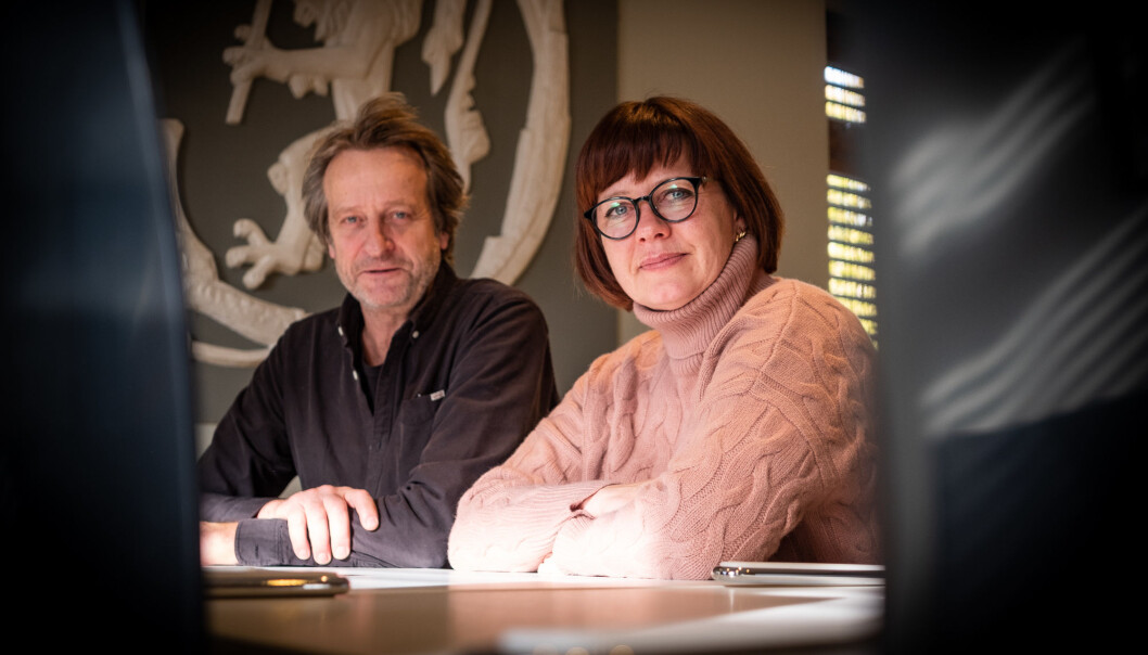 Åsmund Birkeland og Birgitte Ellefsen ved Politihøgskolen. Foto: Torkjell Trædal Åsmund Birkeland og Birgitte Ellefsen ved Politihøgskolen. Foto: Torkjell Trædal