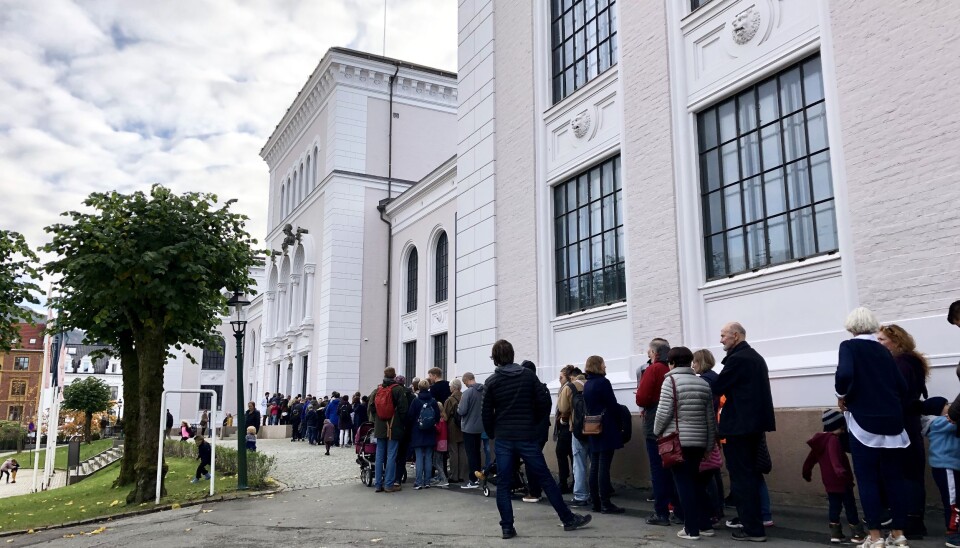 Det var kø for å komme inn på Universitetsmuseet første helgen etter nyåpningen i 2019.