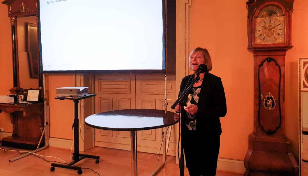 Hovedansvarlig for NIFUs Spesialkandidatundersøkelse, Liv Anne Støren, la frem sine resultater for blant andre forskning- og høyereutdanningsminister Iselin Nybø (V). Foto: Mats Arnesen Hovedansvarlig for NIFUs Spesialkandidatundersøkelse, Liv Anne Støren, la frem sine resultater for blant andre forskning- og høyereutdanningsminister Iselin Nybø (V). Foto: Mats Arnesen
