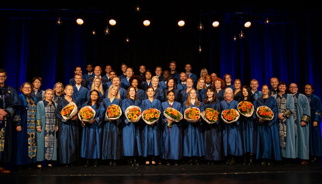 62 kandidatar har levert ordinær doktorgrad, og ein har vore knytt til stipendiatprogrammet i kunstnarisk utviklingsarbeid. Det høge talet er ny rekord for UiS. Foto: Mari Løvås, UiS 62 kandidatar har levert ordinær doktorgrad, og ein har vore knytt til stipendiatprogrammet i kunstnarisk utviklingsarbeid. Det høge talet er ny rekord for UiS. Foto: Mari Løvås, UiS