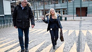 Her er daværende kommunikasjonssjef Tore Hansen sammen med kommunikasjonsdierktør Anne Christel Johnsgaard, forrigee gang han sa opp stillingen sin ved daværende HiOA i 2016. Foto: Skjalg Bøhmer Vold Her er daværende kommunikasjonssjef Tore Hansen sammen med kommunikasjonsdierktør Anne Christel Johnsgaard, forrigee gang han sa opp stillingen sin ved daværende HiOA i 2016. Foto: Skjalg Bøhmer Vold