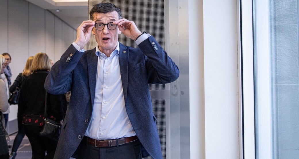 Rektor ved Universitetet i Stavanger, Klaus Mohn, reagerer på Kjell Bernstrøms uttalelser. Rektor ved Universitetet i Stavanger, Klaus Mohn, reagerer på Kjell Bernstrøms uttalelser.