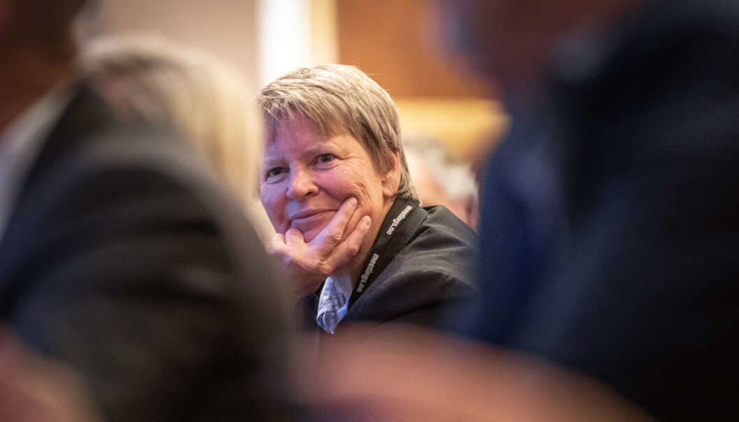 Universitetsdirektør Seunn Smith Tønnessen ved Universitetet i Agder synes det er helt feil at UiA må være med og finansiere sentrale innkjøpsavtaler som i liten grad benytter seg av. Universitetsdirektør Seunn Smith Tønnessen ved Universitetet i Agder synes det er helt feil at UiA må være med og finansiere sentrale innkjøpsavtaler som i liten grad benytter seg av.