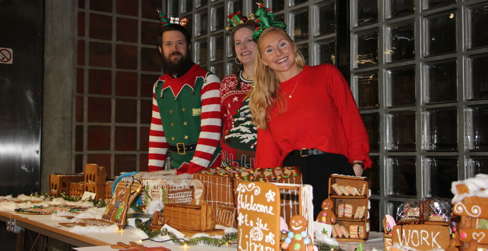 Studiekonsulentene Kjartan Refvik, Soveig Monstad og Merethe Birkeland står bak julegaten i Realfagbygget.