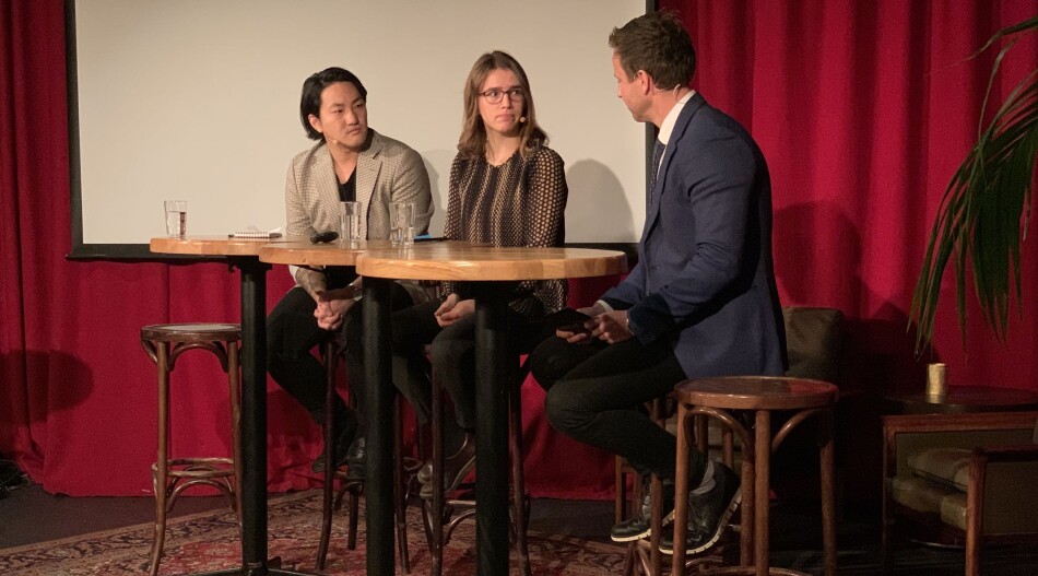 Leder for Pedagogstudentene, Frank Aleksander Bræin og Lektorstudentenes leder, Henriette Sandberg, sammen med Gard Sandaker-Nielsen, kommunikasjonsdirektør i Nokut. Foto: Eva Tønnessen Leder for Pedagogstudentene, Frank Aleksander Bræin og Lektorstudentenes leder, Henriette Sandberg, sammen med Gard Sandaker-Nielsen, kommunikasjonsdirektør i Nokut. Foto: Eva Tønnessen