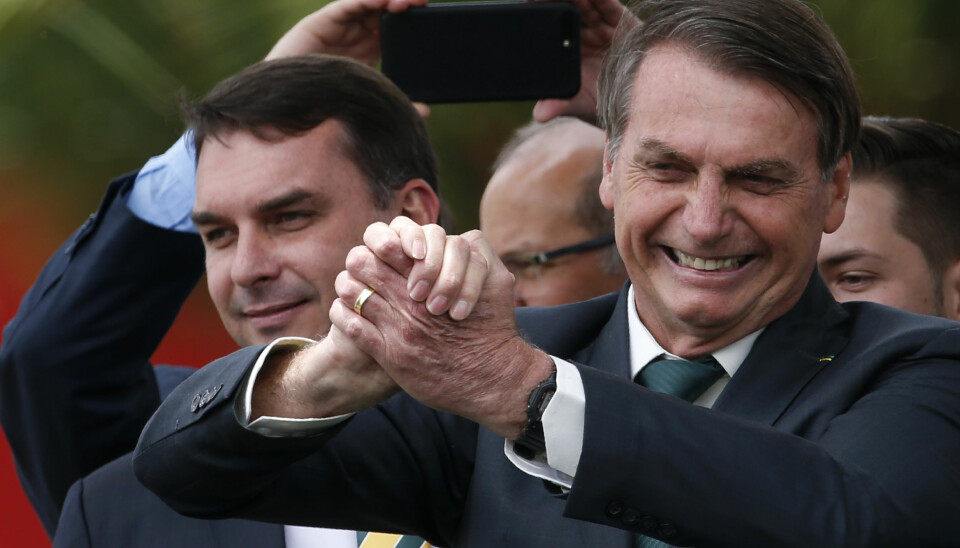 Brasils president Jair Bolsonaro har sparket akademikere og kuttet i «ulønnsomme» studier som de humanistiske, som bare «synser», skriver artikkelforfatter. Foto: Eraldo Peres / AP / NTB Scanpix