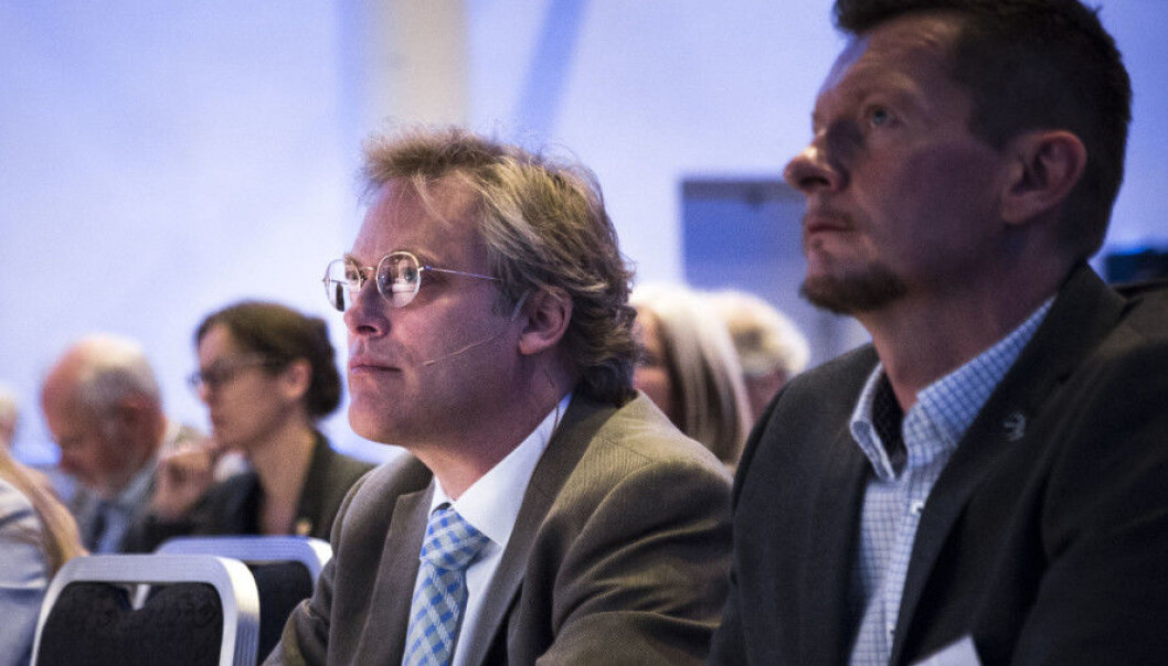 Tilsynsdirektør Øystein Lund (t.v.) og adm.dir Terje Mørland i Nokut har fulgt Nord universitet tett fra starten. I februar skal Nokuts styre behandle rapporten fra sakkyndigkomiteen som har vurdert et av doktorgradsprogrammene ved universitetet. Komiteen mener at programmet ikke er ihht akkrediteringen. Foto: Henriette Dæhlie Tilsynsdirektør Øystein Lund (t.v.) og adm.dir Terje Mørland i Nokut har fulgt Nord universitet tett fra starten. I februar skal Nokuts styre behandle rapporten fra sakkyndigkomiteen som har vurdert et av doktorgradsprogrammene ved universitetet. Komiteen mener at programmet ikke er ihht akkrediteringen. Foto: Henriette Dæhlie