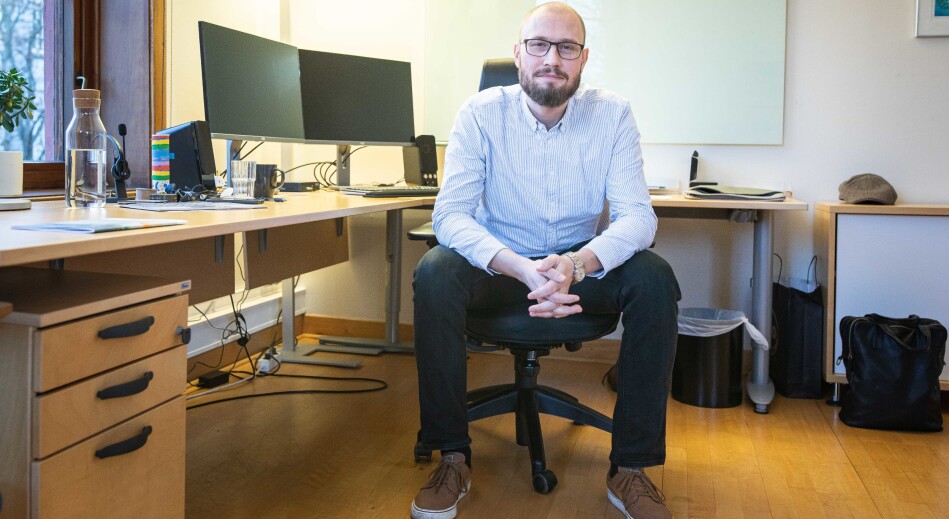 Håkon Kongsrud Skard ønskjer å rette blikket framover, men vil først adressere saka rundt psykologistudentane frå ELTE-universitetet, som har sett fagforeininga i media sitt søkelys den siste tida. Foto: Siri Øverland Eriksen Håkon Kongsrud Skard ønskjer å rette blikket framover, men vil først adressere saka rundt psykologistudentane frå ELTE-universitetet, som har sett fagforeininga i media sitt søkelys den siste tida. Foto: Siri Øverland Eriksen