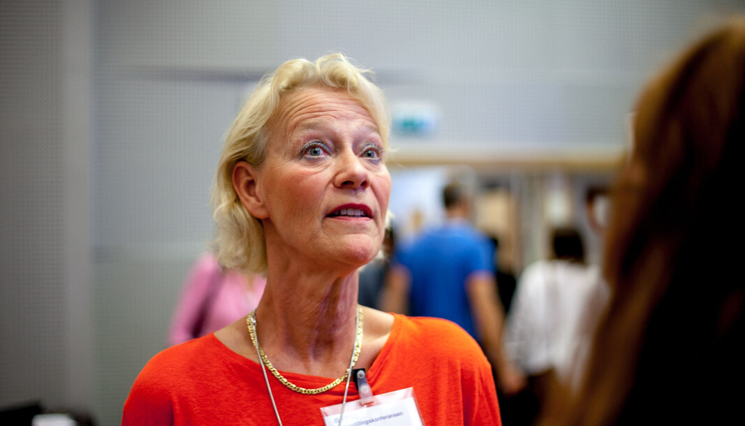 Viserektor og professor ved Kungliga Tekniska Högskolan i Sverige, Anna Wahl, sier de ønsker å skape et kunnskapsgrunnlag for å motvirke seksuell trakassering og mobbing i universitets- og høgskolesektoren. Viserektor og professor ved Kungliga Tekniska Högskolan i Sverige, Anna Wahl, sier de ønsker å skape et kunnskapsgrunnlag for å motvirke seksuell trakassering og mobbing i universitets- og høgskolesektoren.