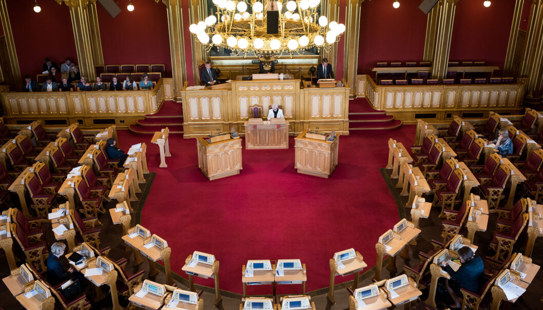 Stortingspolitikerne har nevnt de statlige universitetene og høgskolene 249 ganger i stortingssalen og i skriftlige spørsmål i 2020. Stortingspolitikerne har nevnt de statlige universitetene og høgskolene 249 ganger i stortingssalen og i skriftlige spørsmål i 2020.