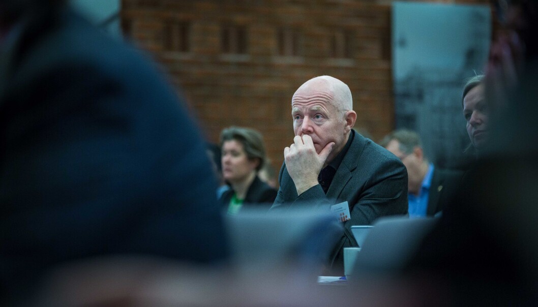 Forfatterne av innlegget spør seg om Ole Gustavsen (bildet), rektor ved Arkitektur- og designhøgskolen i Oslo, tar tilbakemeldingene fra studentene på alvor. Forfatterne av innlegget spør seg om Ole Gustavsen (bildet), rektor ved Arkitektur- og designhøgskolen i Oslo, tar tilbakemeldingene fra studentene på alvor.
