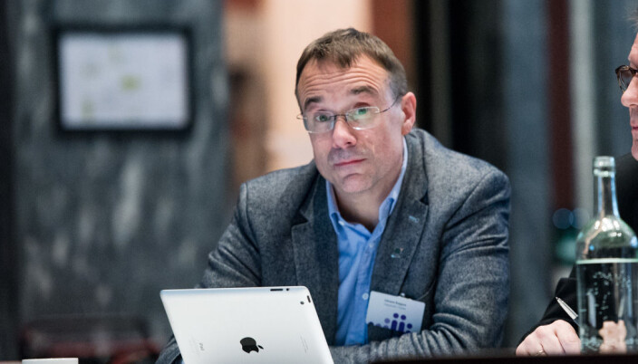 Rektor ved Høgskulen i Volda, Johann Roppen, informerte studentene om de nye testmulighetene onsdag. Rektor ved Høgskulen i Volda, Johann Roppen, informerte studentene om de nye testmulighetene onsdag.