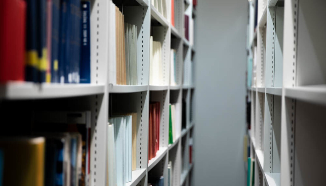 Bibliotek og tidsskrifter. Foto: Mina Ræge Bibliotek og tidsskrifter. Foto: Mina Ræge