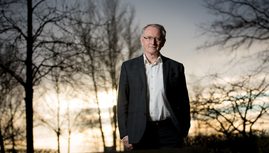 Tiden er inne til å kutte den gordiske knuten og ta inn over seg bevilgningsregimets egenskaper, skriver tidligere administrerende direktør i Forskningsrådet, Arvid Hallèn. Tiden er inne til å kutte den gordiske knuten og ta inn over seg bevilgningsregimets egenskaper, skriver tidligere administrerende direktør i Forskningsrådet, Arvid Hallèn.