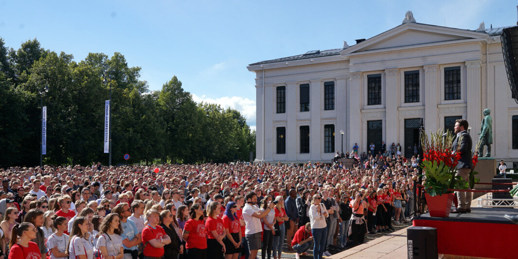 Ledelsen ved Universitetet i Oslo reagerer kraftig på innholdet i nytt samarbeid mellom Frp, Ap og SV, og trekker fram lav ledighet blant kandidater som har tatt høyere utdanning, når det sies at arbeidslivsrelevans på universiteter og høgskoler er for dårlig. Ledelsen ved Universitetet i Oslo reagerer kraftig på innholdet i nytt samarbeid mellom Frp, Ap og SV, og trekker fram lav ledighet blant kandidater som har tatt høyere utdanning, når det sies at arbeidslivsrelevans på universiteter og høgskoler er for dårlig.