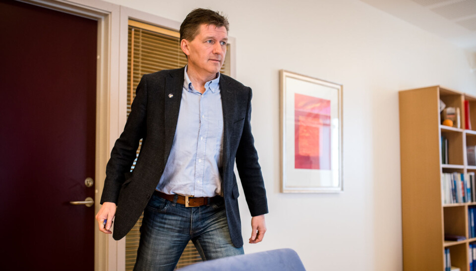 Karl Erik Arnesen blir ny rektor ved Brann- og redningsskolen. Karl Erik Arnesen blir ny rektor ved Brann- og redningsskolen.