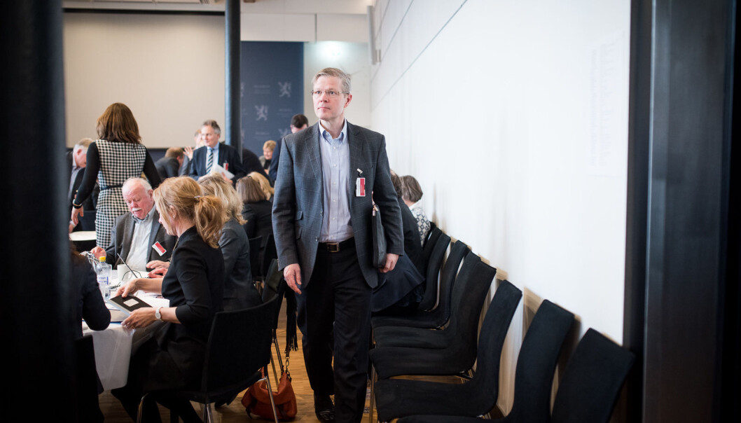 Departementsråd Petter Skarheim skifter departement. Departementsråd Petter Skarheim skifter departement.