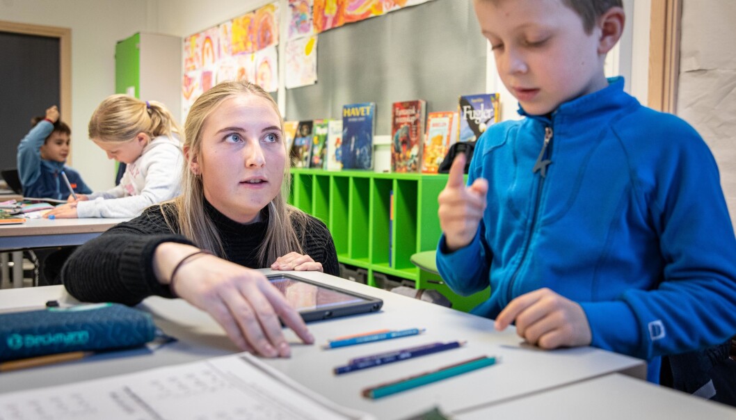 Studenter i lærerpraksis skal ha praksis på såkalt rødt nivå. Det innebærer digital praksis om mulig. Studenter i lærerpraksis skal ha praksis på såkalt rødt nivå. Det innebærer digital praksis om mulig.