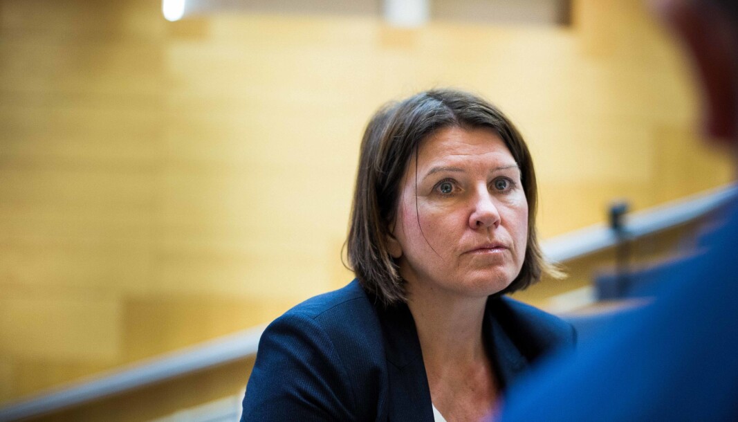 Kari Sollien er leder av organisasjonen Akademikerne. Akademikerne mener det må skapes langt flere studieplasser raskt. Kari Sollien er leder av organisasjonen Akademikerne. Akademikerne mener det må skapes langt flere studieplasser raskt.
