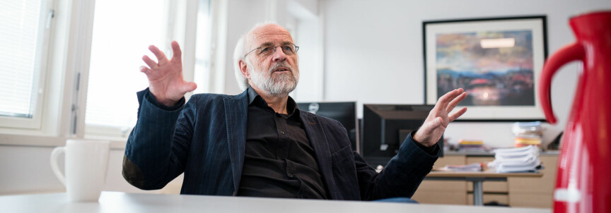 Rektor ved Universitetet i Sørøst-Norge, Petter Aasen, mener Gunnar Bovim burde synse mindre og bruke mer kunnskapsbaserte argumenter. Foto: Skjalg Bøhmer Vold