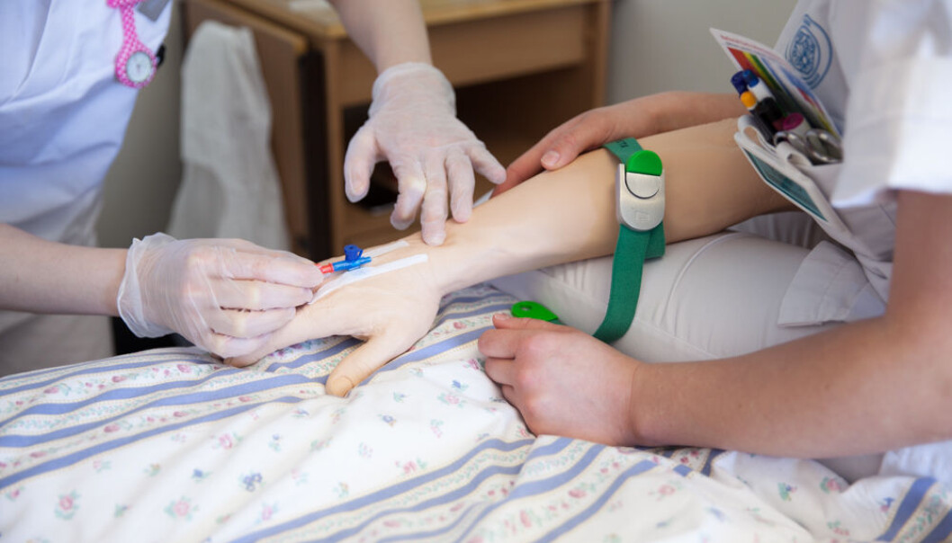 To pasienter som får feil legemiddel hver dag er to for mange, skriver leder i Norges Farmaceutiske Forening, Urd Andestad. To pasienter som får feil legemiddel hver dag er to for mange, skriver leder i Norges Farmaceutiske Forening, Urd Andestad.