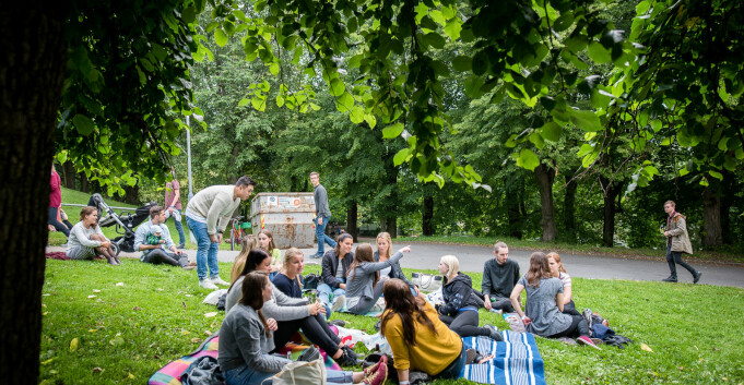 Ulik alkoholpraksis ved Oslos to universiteter