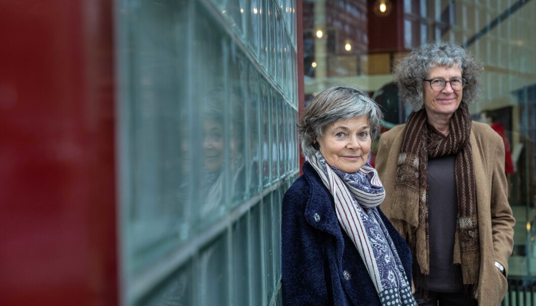 Anne-Brit Kolstø og Ragni Piene er de to første kvinnelige professorene på UiO. Fortsatt går utviklingen for sakte skriver Akademiet for yngre forskere. Anne-Brit Kolstø og Ragni Piene er de to første kvinnelige professorene på UiO. Fortsatt går utviklingen for sakte skriver Akademiet for yngre forskere.