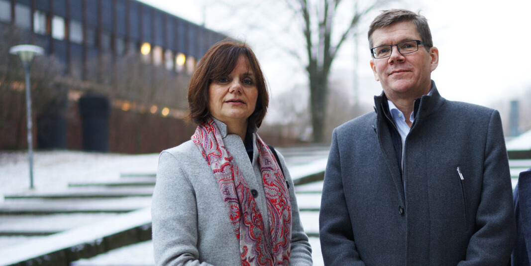 Viserektor for forskning og internasjonalisering, Åse Gornitzka, rektor Svein Stølen og professor Peter Maassen ved Universitetet i Oslo mener EU i sine budsjettforhandlinger må prioritere å styrke Afrikas kunnskapskapasitet. Viserektor for forskning og internasjonalisering, Åse Gornitzka, rektor Svein Stølen og professor Peter Maassen ved Universitetet i Oslo mener EU i sine budsjettforhandlinger må prioritere å styrke Afrikas kunnskapskapasitet.