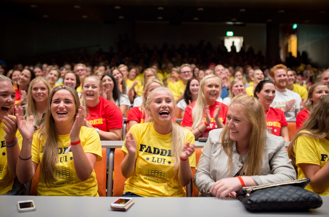 Studiestart 2020 blir ikke som andre studiestart. 17.000 håper fortsatt på at de skal få en plass. Det er 4000 flere enn på samme tidspunkt i fjor. Studiestart 2020 blir ikke som andre studiestart. 17.000 håper fortsatt på at de skal få en plass. Det er 4000 flere enn på samme tidspunkt i fjor.