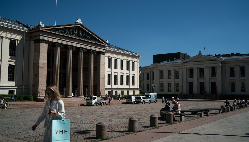 På det juridiske fakultet i Oslo. På det juridiske fakultet i Oslo.