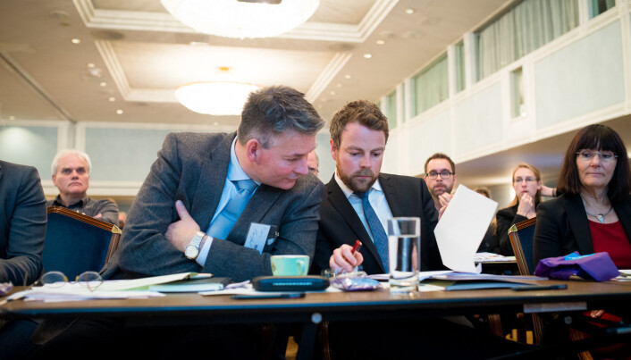 Statssekretær Bjørn Haugstad og kunnskapsminister Torbjørn Røe Isaksen reiste land og strand rundt høsten 2014. det handlet om ny struktur for høyere utdanning i Norge. Statssekretær Bjørn Haugstad og kunnskapsminister Torbjørn Røe Isaksen reiste land og strand rundt høsten 2014. det handlet om ny struktur for høyere utdanning i Norge.