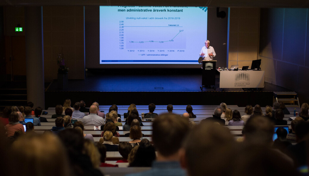 Bildet er fra et allmøte for administrativt ansatte ved daværende Høgskolen i Oslo og Akershus. Arkivfoto. Bildet er fra et allmøte for administrativt ansatte ved daværende Høgskolen i Oslo og Akershus. Arkivfoto.