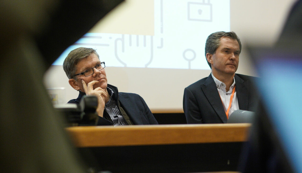 Svein Stølen foreslår å kikke Forskningsrådet, her representert ved tidligere direktør John-Arne Røttingen, nærmere i kortene.