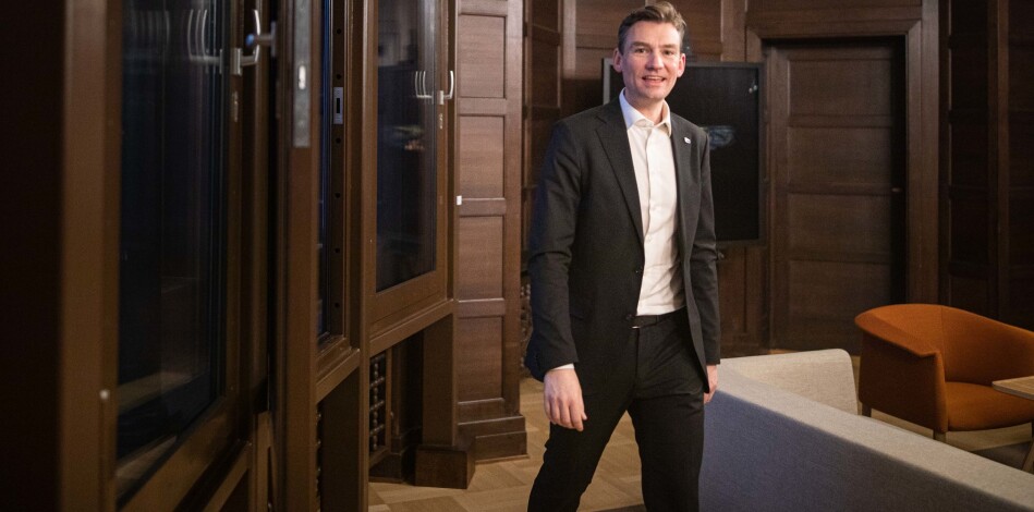 — Jeg lover å være en lyttende statsråd, og jeg skal kjempe for sektoren, sier nyutnevnt statsråd for høyere utdanning og forskning, Henrik Asheim (H). Foto: Siri Øverland eriksen — Jeg lover å være en lyttende statsråd, og jeg skal kjempe for sektoren, sier nyutnevnt statsråd for høyere utdanning og forskning, Henrik Asheim (H). Foto: Siri Øverland eriksen