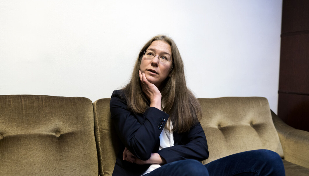 — Det synast som mykje er prega av hastverk i Kierulf-utvalet sitt arbeid. Verken i etterlysinga 5. oktober eller andre stader opplys dei om korleis dei handsamar personsensitive data, skriv Anne K. Kalvig og Marianne Brattgjerd. — Det synast som mykje er prega av hastverk i Kierulf-utvalet sitt arbeid. Verken i etterlysinga 5. oktober eller andre stader opplys dei om korleis dei handsamar personsensitive data, skriv Anne K. Kalvig og Marianne Brattgjerd.