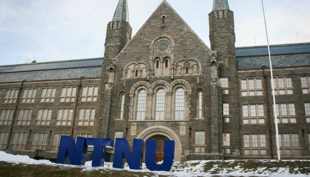 Universiteter og høgskoler har mye penger på bok, og mer har det blitt grunnet koronapandemien og redusert aktivitet. NTNU har mest.
