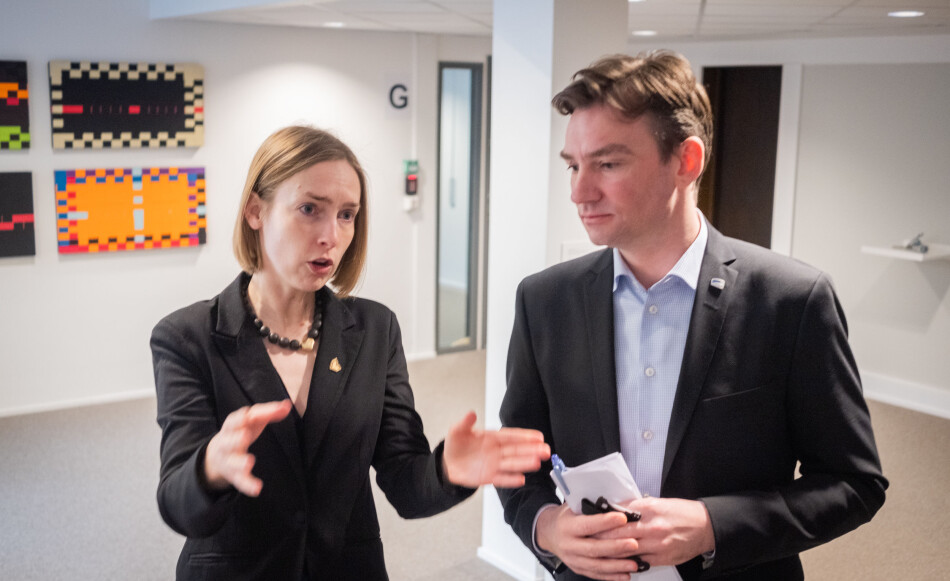 Næringsminister Iselin Nybø og forsknings- og høyere utdanningsminister Henrik Asheim besluttet i dag tidlig hvem som har ansvar for Horisont Europa i Norge. Foto: Torkjell Trædal Næringsminister Iselin Nybø og forsknings- og høyere utdanningsminister Henrik Asheim besluttet i dag tidlig hvem som har ansvar for Horisont Europa i Norge. Foto: Torkjell Trædal