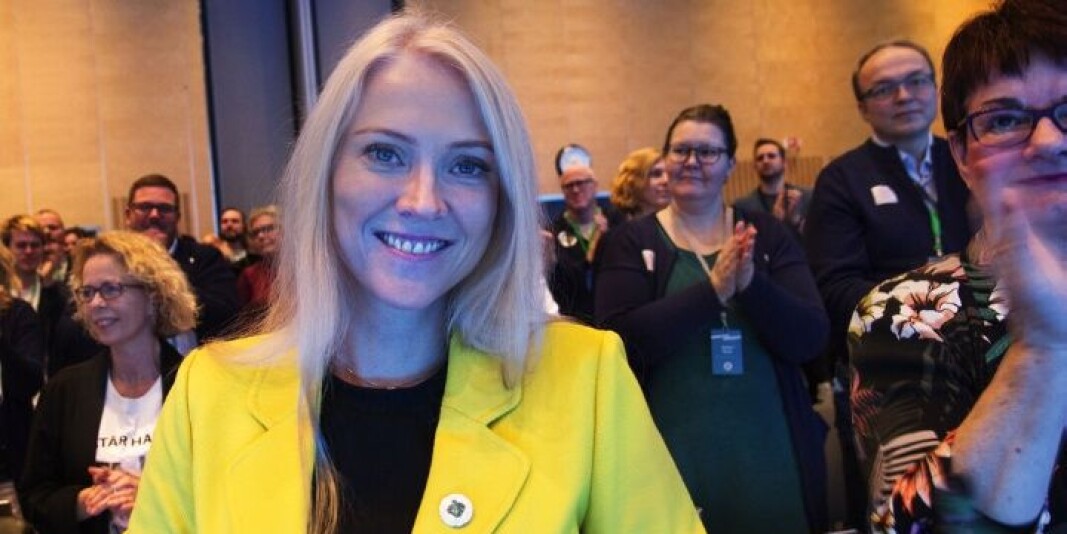Leder i Norsk Sykepleierforbund, Lill Sverresdatter Larsen ber Universitetet i Oslo om å snu i saken om sykepleiemaster. Leder i Norsk Sykepleierforbund, Lill Sverresdatter Larsen ber Universitetet i Oslo om å snu i saken om sykepleiemaster.