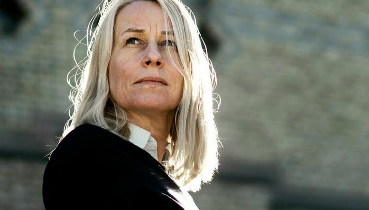 Marianne Synnes Emblemsvåg, utdanningspolitisk talsperson i Høyre, både roser og riser Arbeiderpartiet.